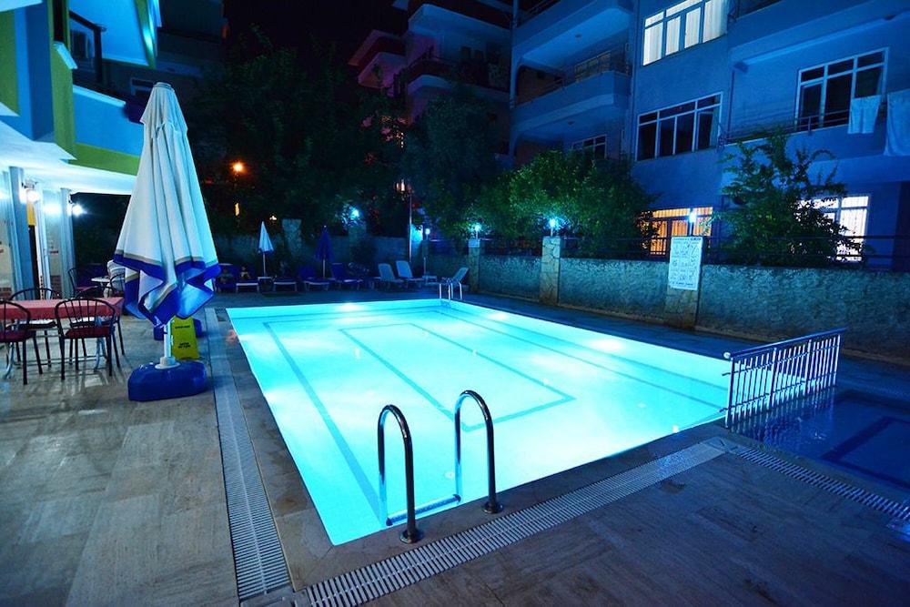 Arsi Sweet Suit Apart Hotel Алания Экстерьер фото